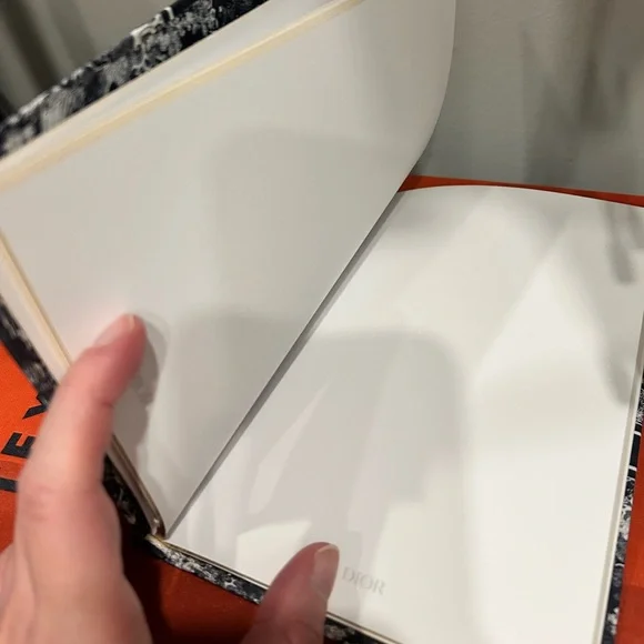 Christian Dior Notebook - Picture 3 of 3